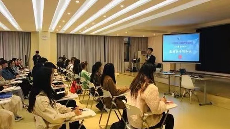 上海培训机构退费政策解读：您的权益保障指南